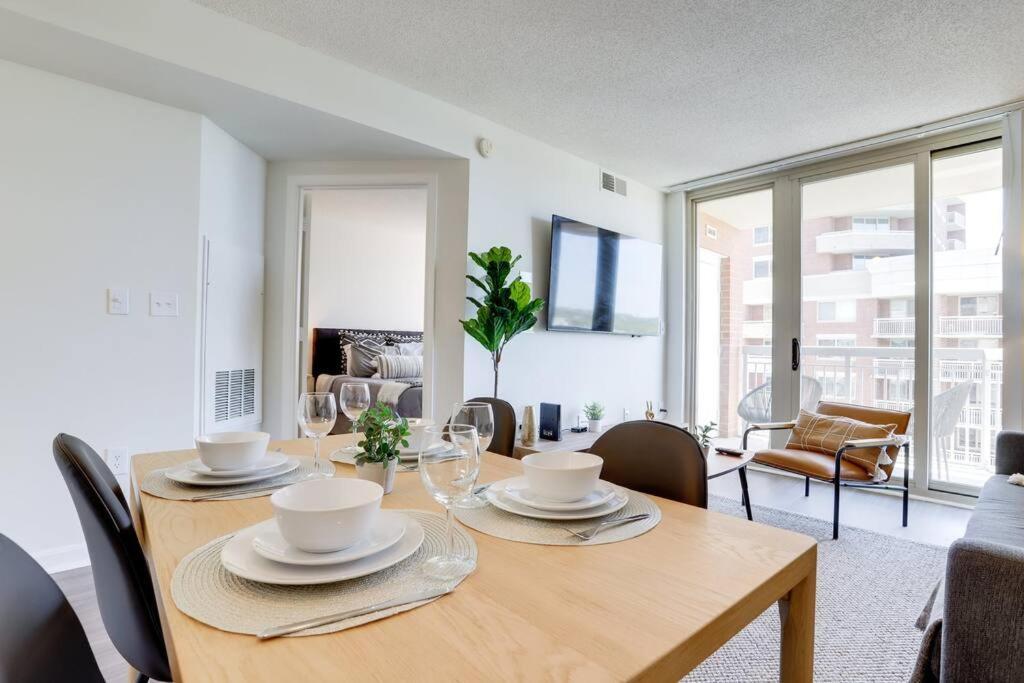Bright Apartment Walk To Ballston Metro أرلنغتون المظهر الخارجي الصورة